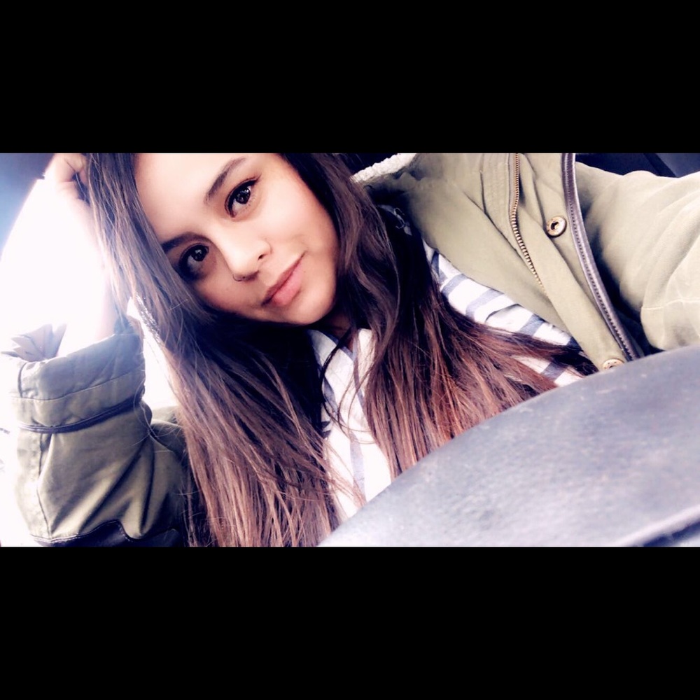 Meet your Posher, Maribel